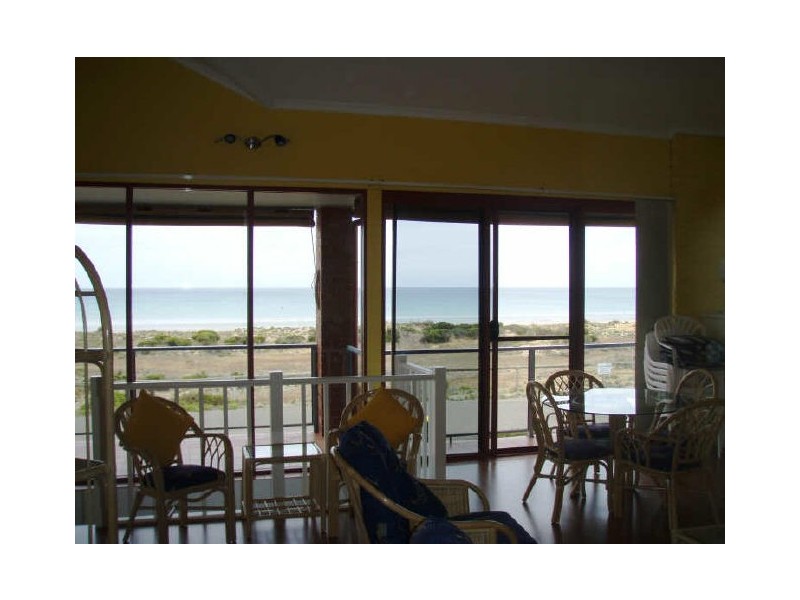 2/294 Esplanade, Aldinga Beach SA 5173