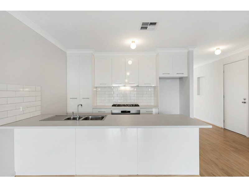 4A Stewart Avenue, Aldinga Beach SA 5173