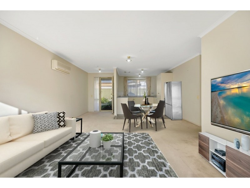 Unit 2/7 Osterley Terrace, Seacliff Park SA 5049