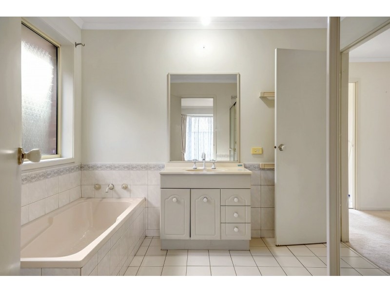 Unit 2/7 Osterley Terrace, Seacliff Park SA 5049