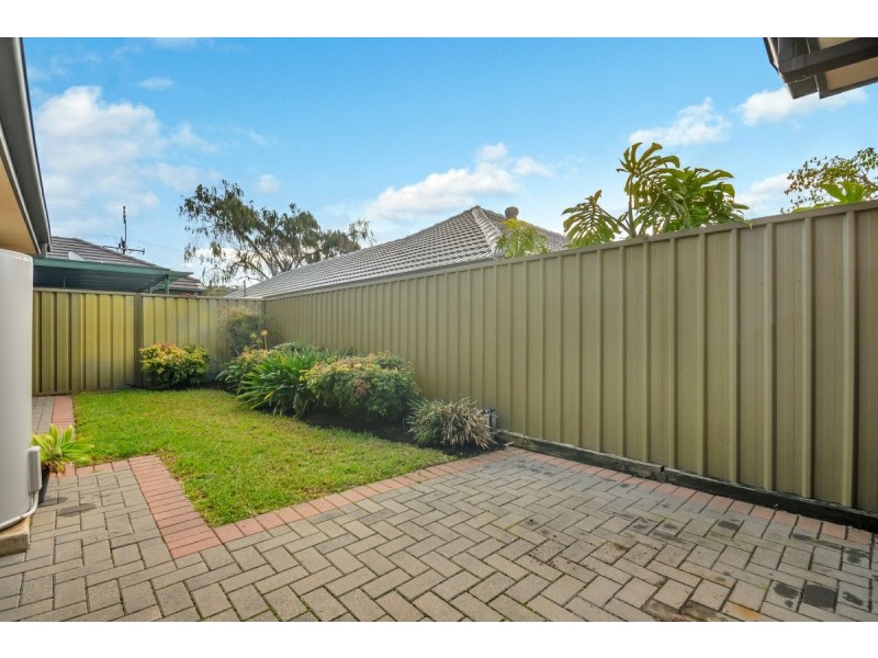Unit 2/7 Osterley Terrace, Seacliff Park SA 5049