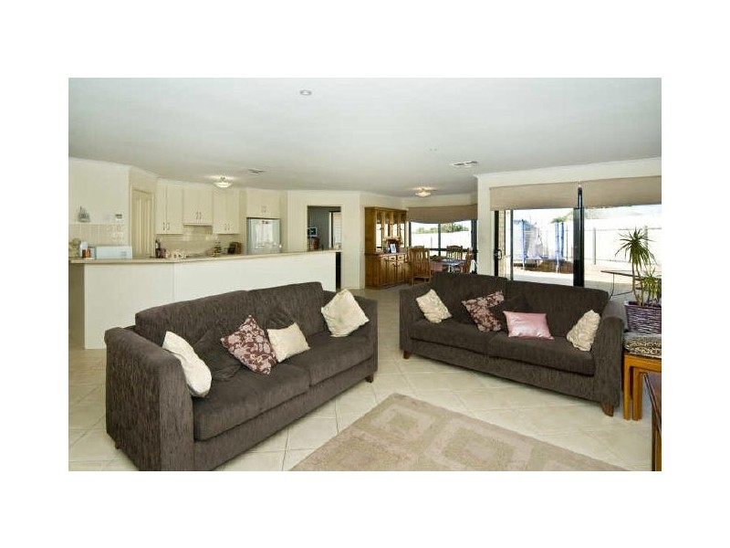 28 Milford Avenue, Sellicks Beach SA 5174