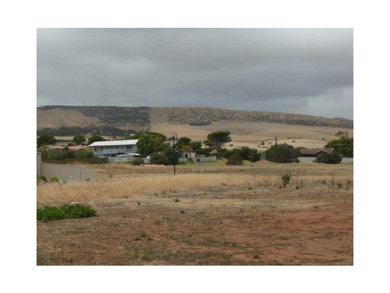 28 Milford Avenue, Sellicks Beach SA 5174