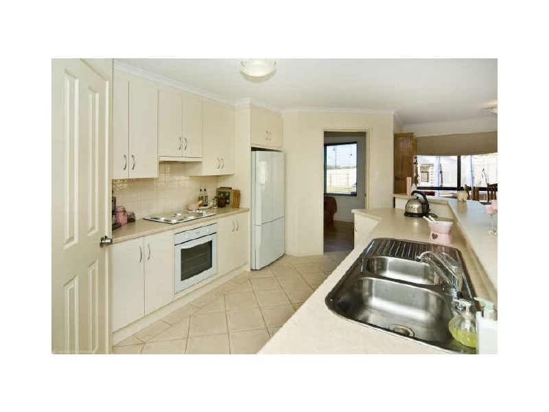 28 Milford Avenue, Sellicks Beach SA 5174