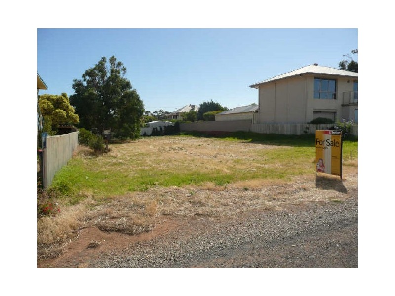 13 Esplanade, Sellicks Beach SA 5174
