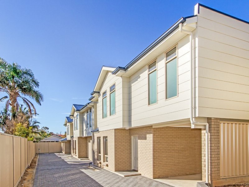 2/83 Fenton Avenue, Christies Beach SA 5165