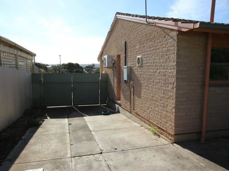 27 Birchenough Road, Huntfield Heights SA 5163