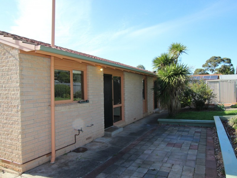 27 Birchenough Road, Huntfield Heights SA 5163