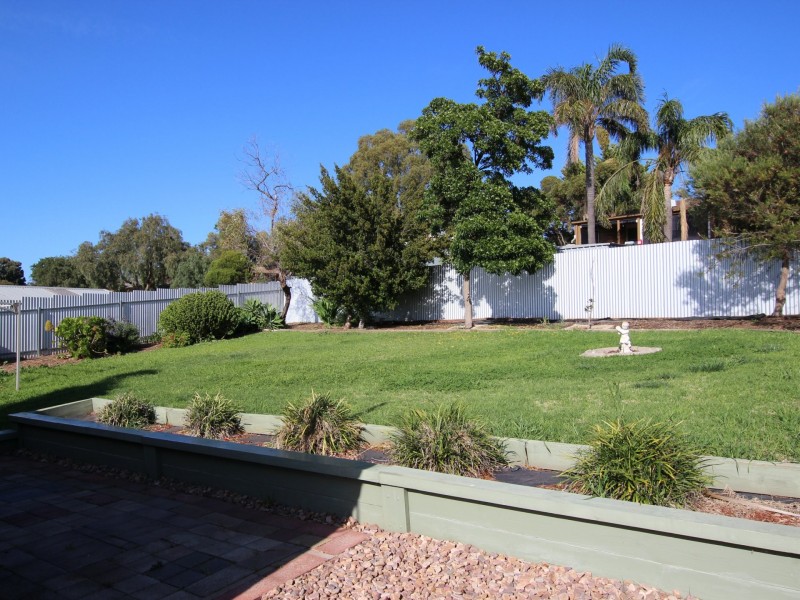 27 Birchenough Road, Huntfield Heights SA 5163