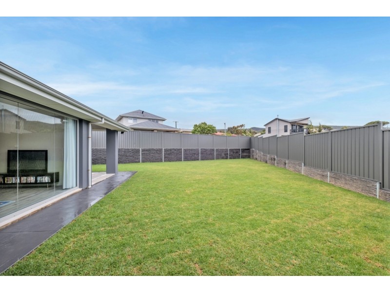 4 Duncanson Avenue, Sellicks Beach SA 5174