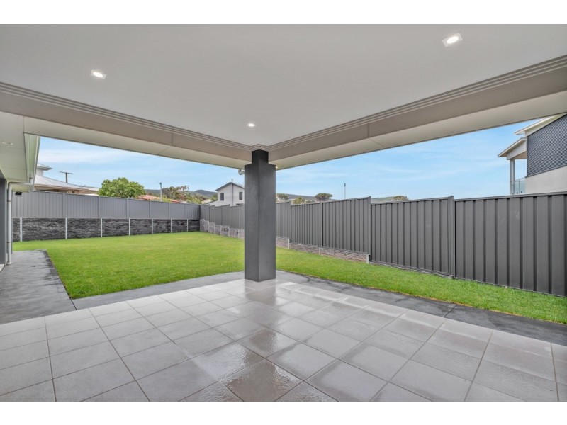 4 Duncanson Avenue, Sellicks Beach SA 5174