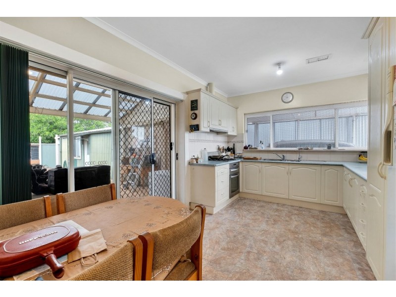 38 Petersen Crescent, Port Noarlunga SA 5167