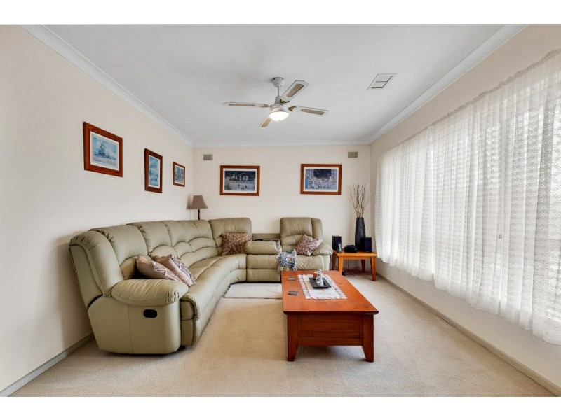 38 Petersen Crescent, Port Noarlunga SA 5167