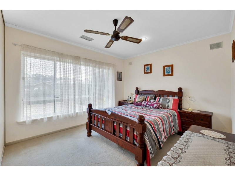 38 Petersen Crescent, Port Noarlunga SA 5167