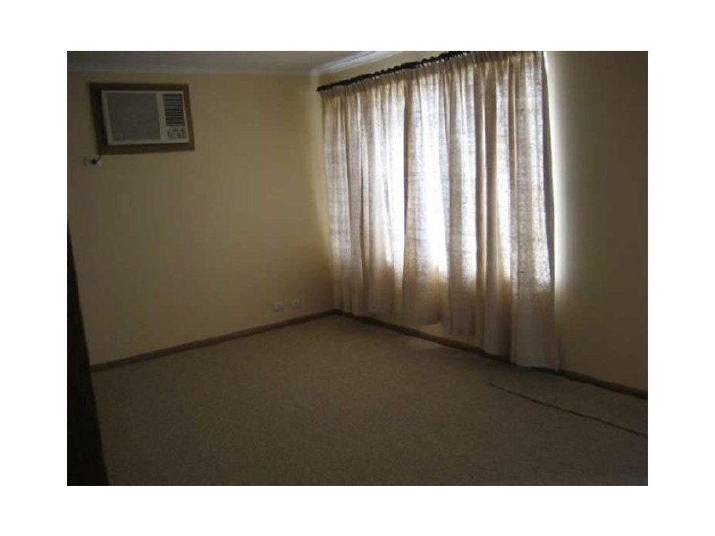 1 Moore Street, Aldinga Beach SA 5173