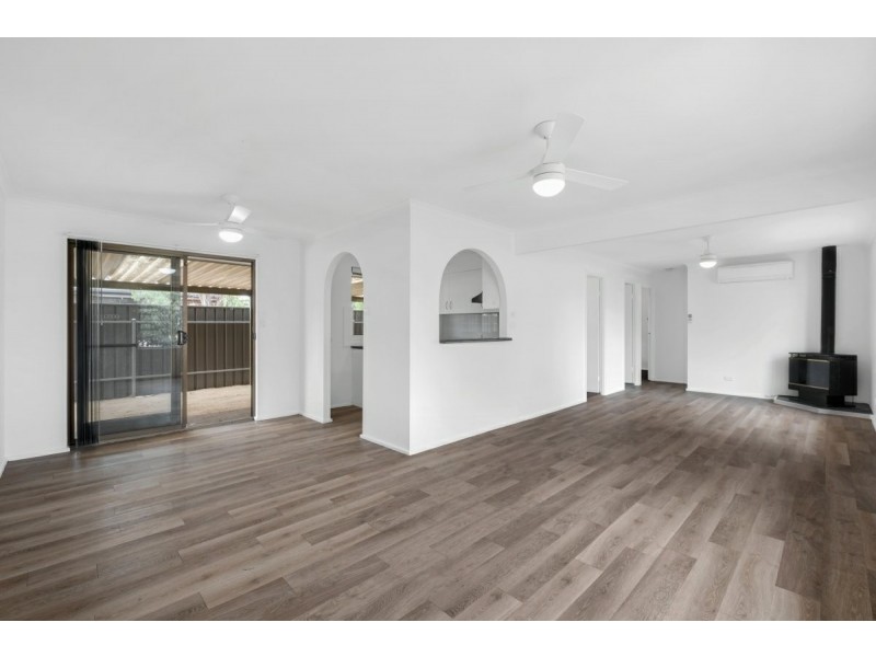 25 Oakley Crescent, Aldinga Beach SA 5173