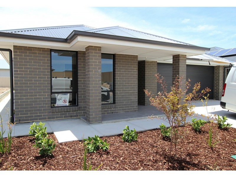 37 Seashell Road, Seaford Meadows SA 5169