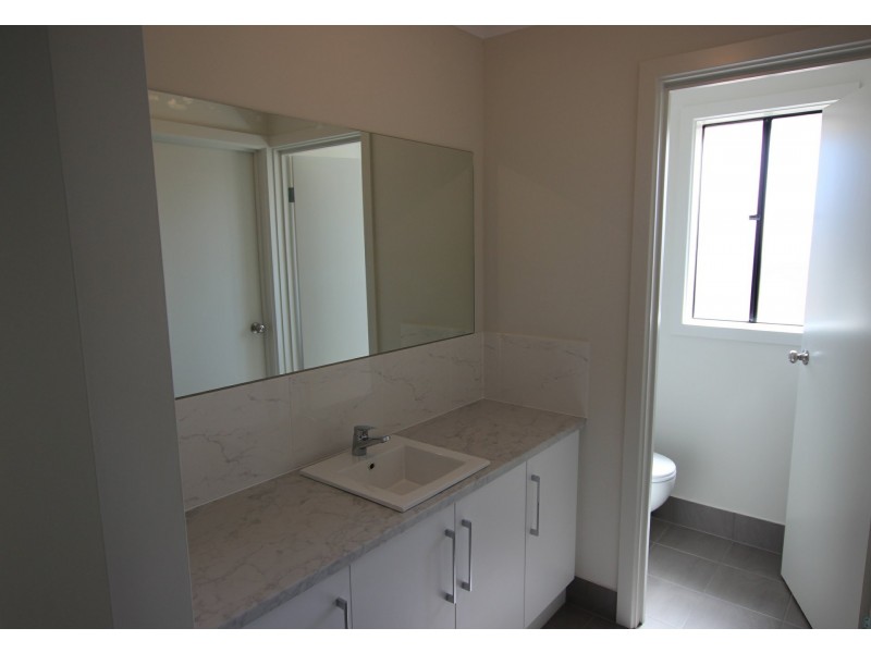 37 Seashell Road, Seaford Meadows SA 5169