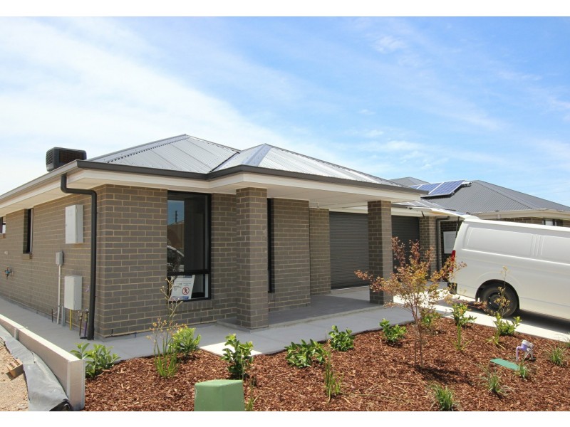 37 Seashell Road, Seaford Meadows SA 5169