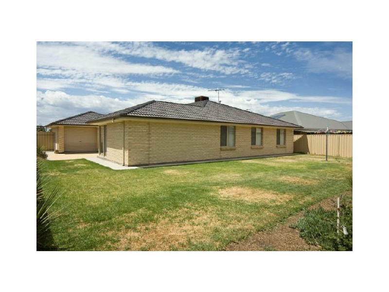 8 Casuarina Avenue, Aldinga Beach SA 5173