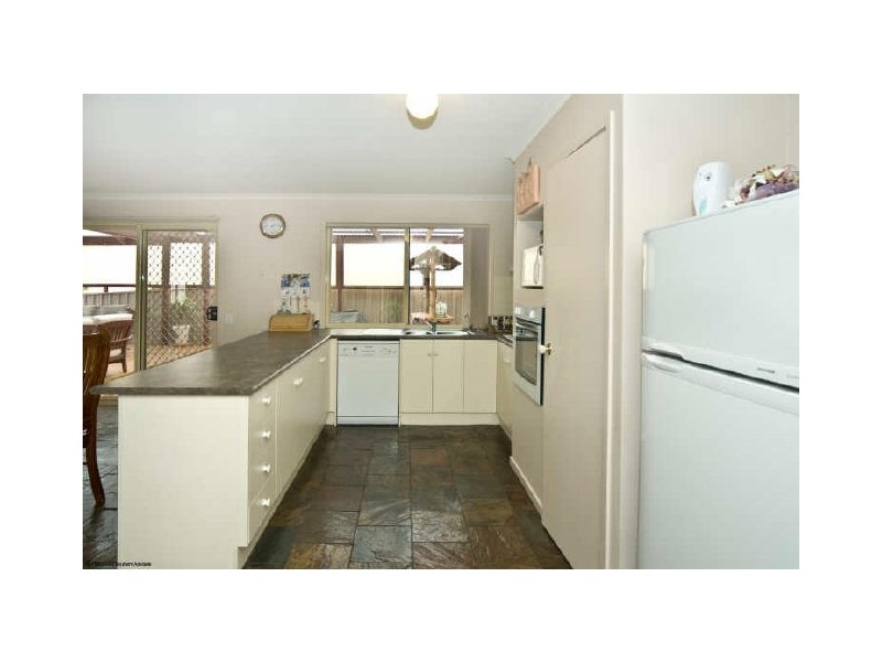 54 Grand Boulevard, Seaford Rise SA 5169