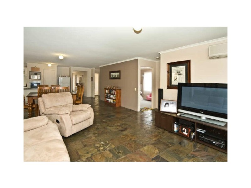 54 Grand Boulevard, Seaford Rise SA 5169