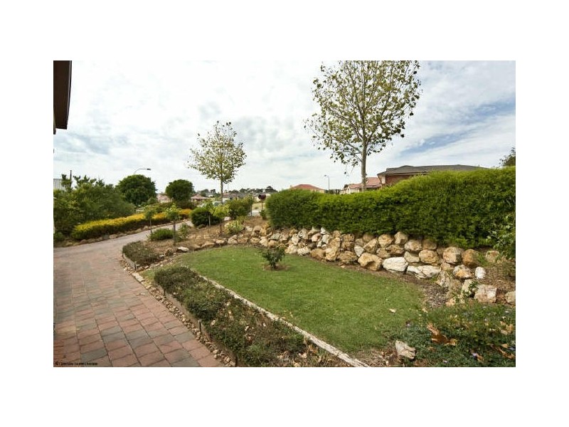 54 Grand Boulevard, Seaford Rise SA 5169