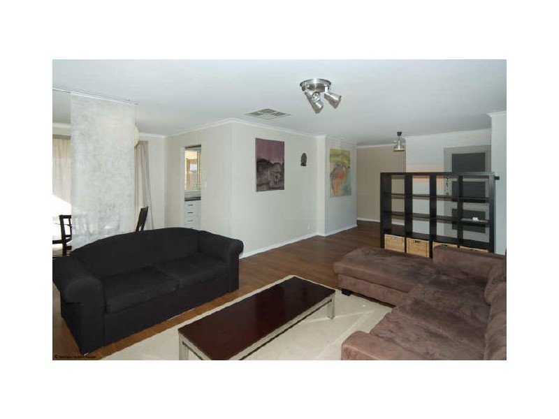 9 Cuttle Street, Aldinga Beach SA 5173