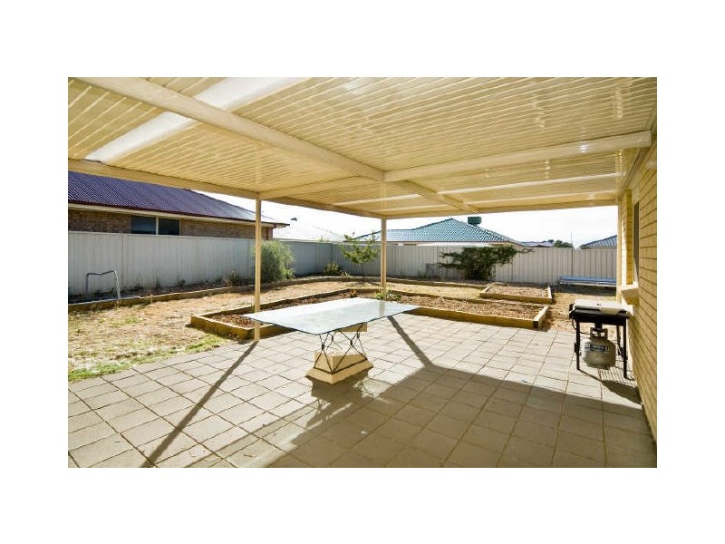 9 Cuttle Street, Aldinga Beach SA 5173