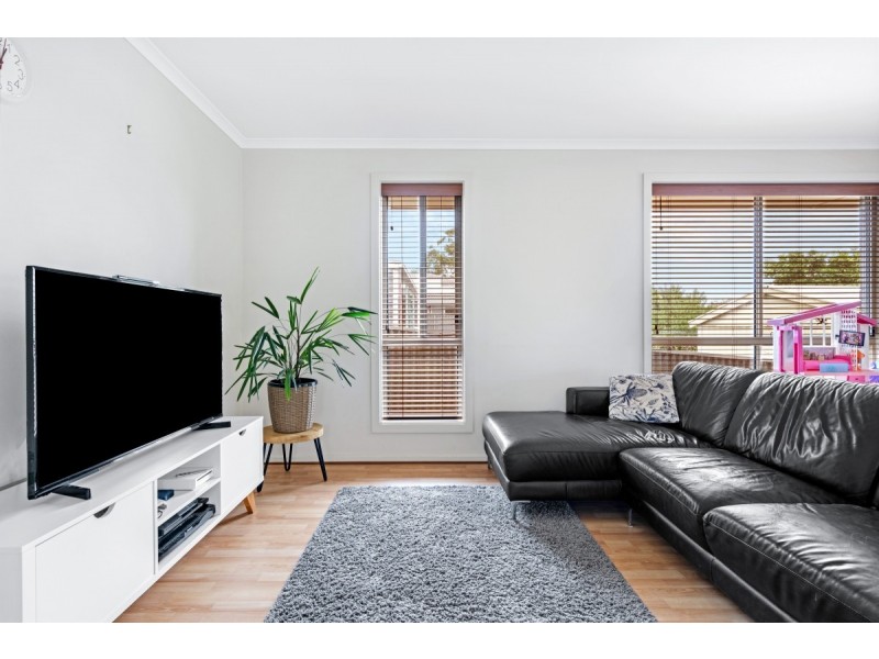 21 Williams Avenue, Hackham West SA 5163
