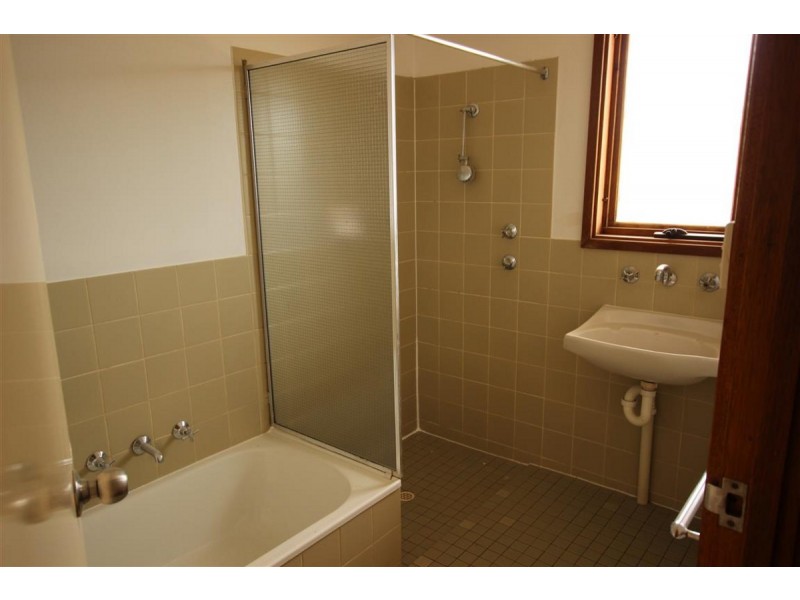 90 Elizabeth Road, Christie Downs SA 5164