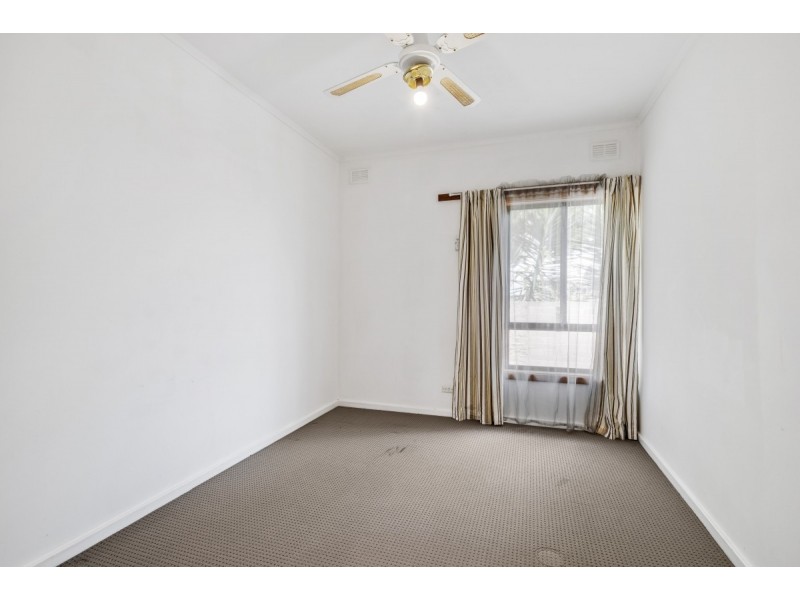 3 Moorong Road, O’sullivan Beach SA 5166