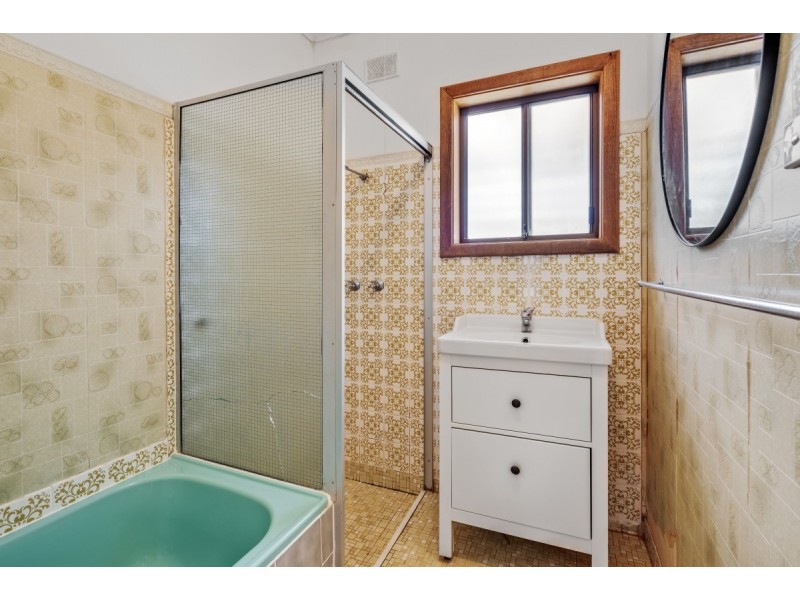 3 Moorong Road, O’sullivan Beach SA 5166