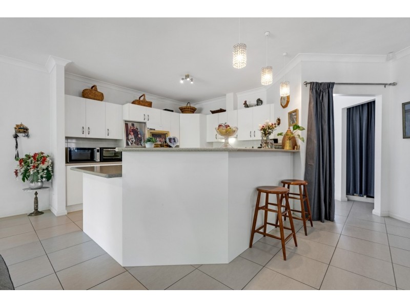 37 Haywood Court, Mount Compass SA 5210