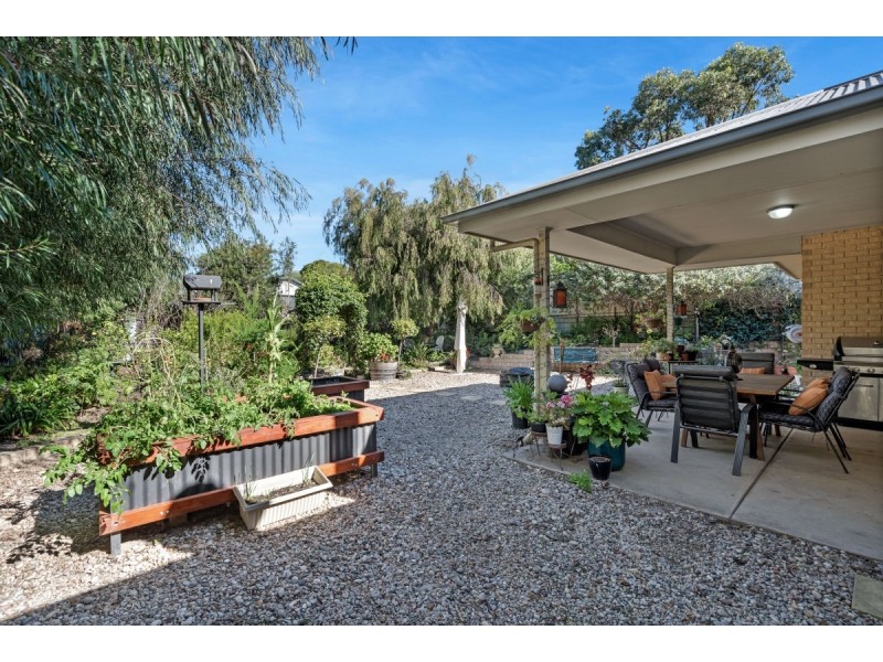 37 Haywood Court, Mount Compass SA 5210