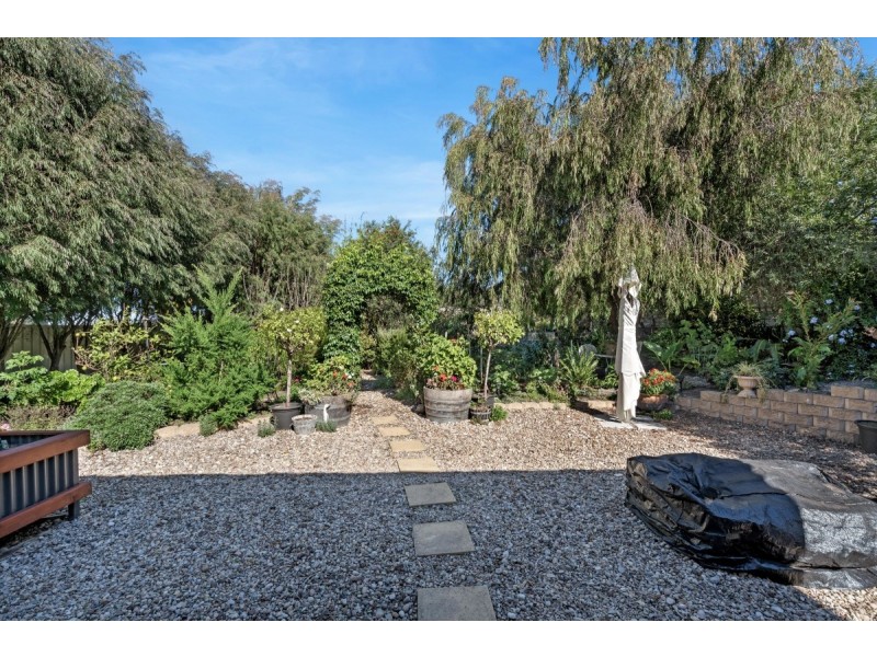 37 Haywood Court, Mount Compass SA 5210