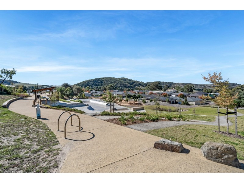 37 Haywood Court, Mount Compass SA 5210