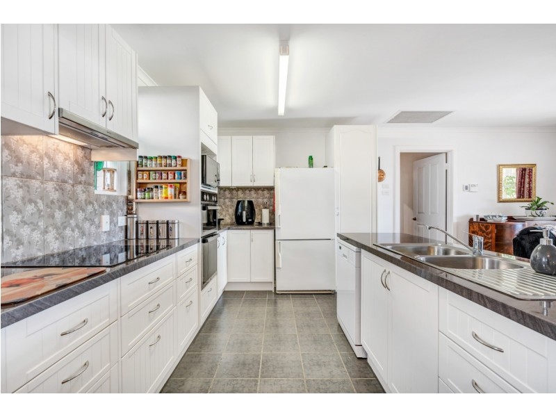 15 Fontaine Drive, Sellicks Beach SA 5174