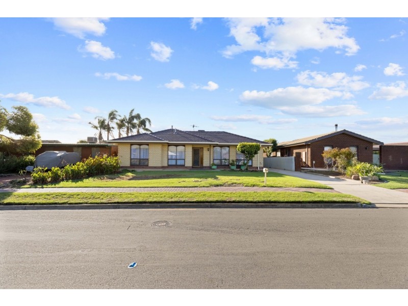 28 Pilot Crescent, Seaford SA 5169