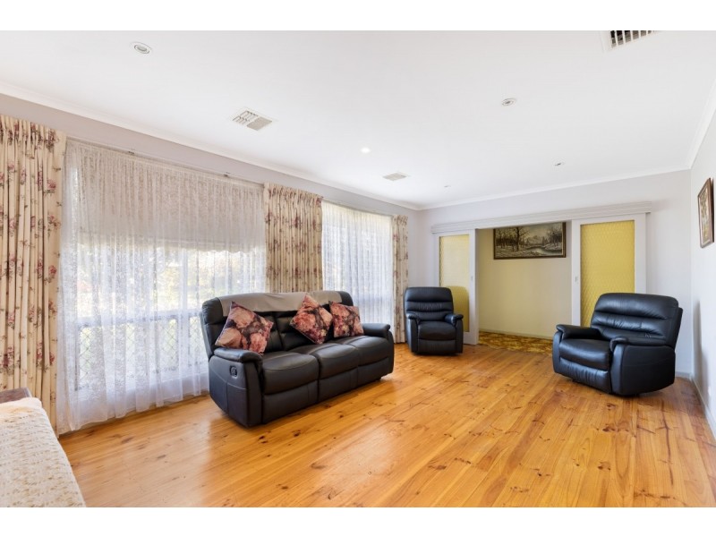 28 Pilot Crescent, Seaford SA 5169