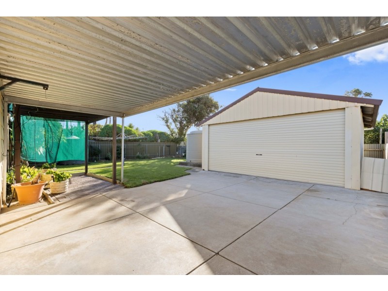 28 Pilot Crescent, Seaford SA 5169
