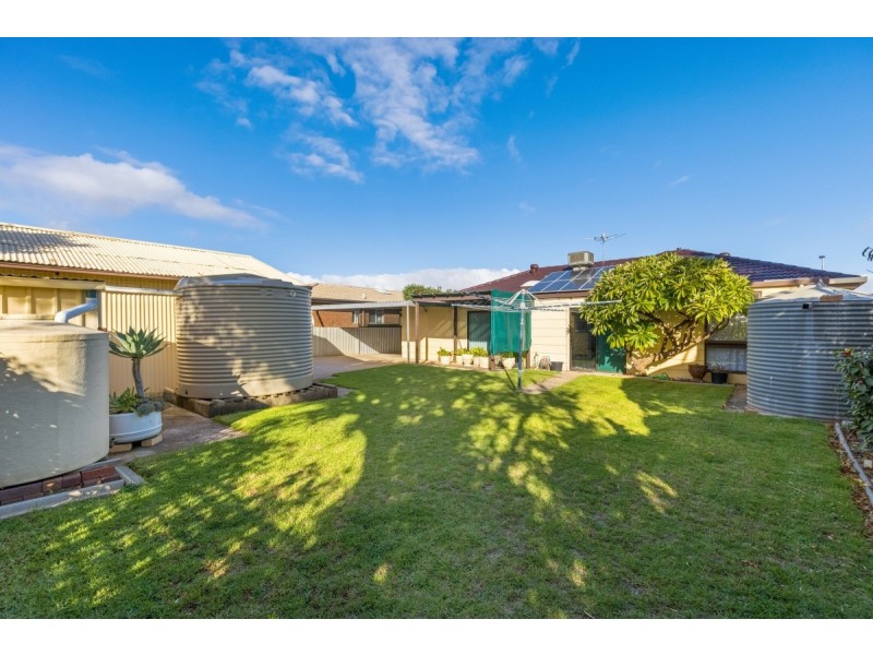 28 Pilot Crescent, Seaford SA 5169
