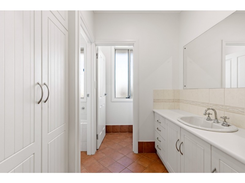 16 Horizon Avenue, Seaford Rise SA 5169