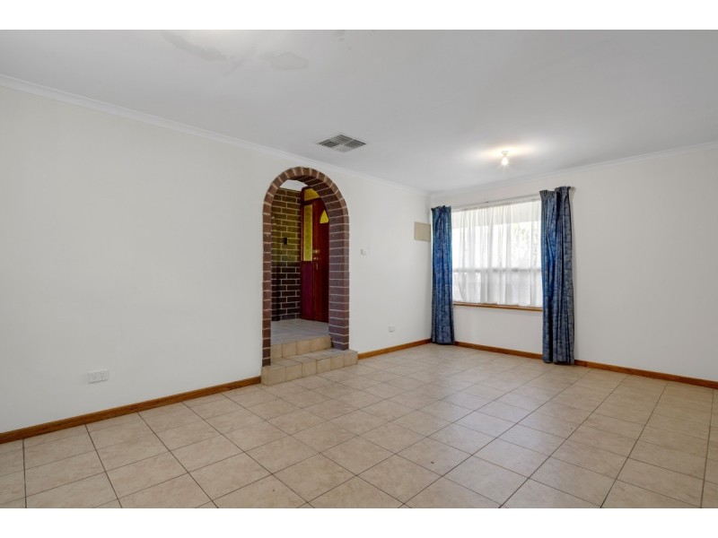 8 Reed Street, Aldinga Beach SA 5173