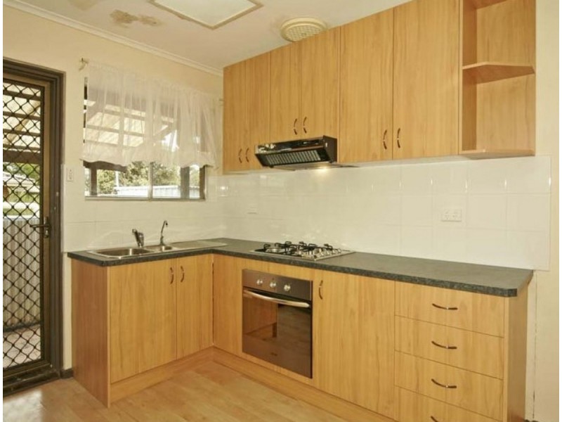 4/60 Booth Avenue, Morphett Vale SA 5162