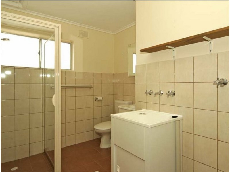 4/60 Booth Avenue, Morphett Vale SA 5162