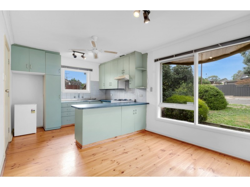 19 Anselm Street, Christie Downs SA 5164
