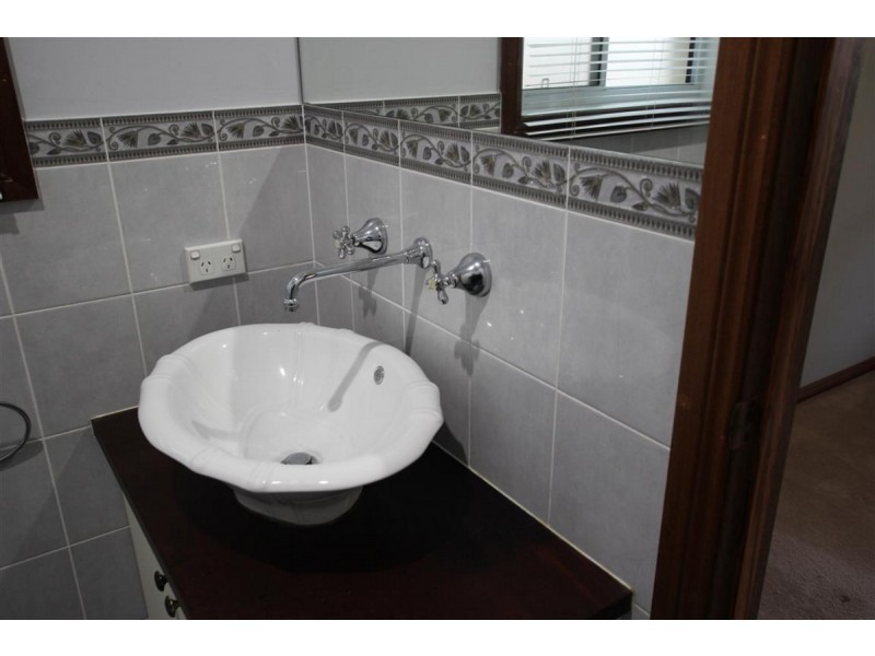 6 Waye Court, Mount Compass SA 5210