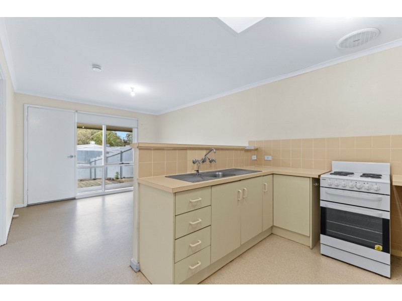 Unit 1 & 2/11 Lorne Crescent, Huntfield Heights SA 5163