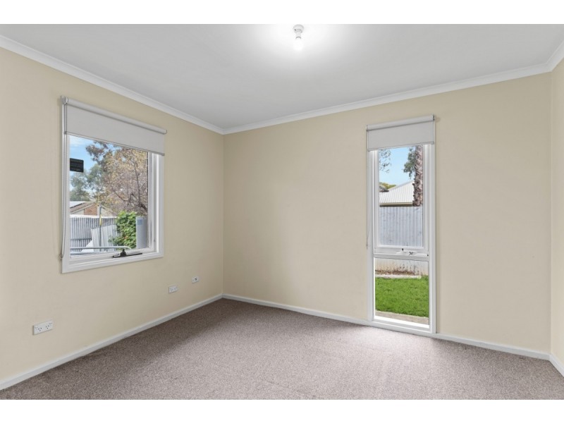 Unit 1 & 2/11 Lorne Crescent, Huntfield Heights SA 5163
